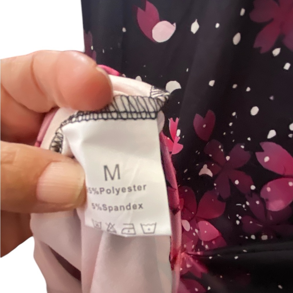 NWOT Casual Pink and Black V-Neck Mini Dress - Picture 5 of 6